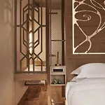 Domus Blanc Boutique מלון