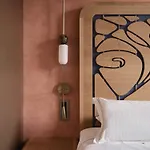 Domus Blanc Boutique מלון