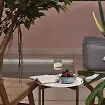 מלון Domus Blanc Boutique 5*