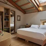 Domus Blanc Boutique خانيا