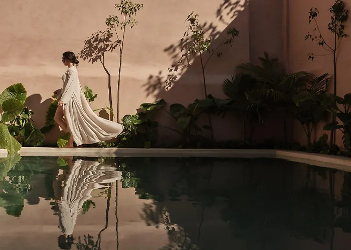 Domus Blanc Boutique