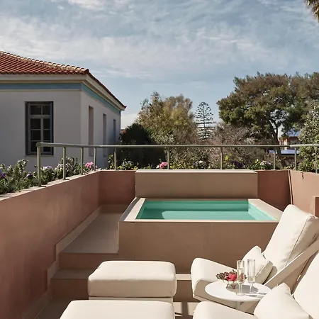 Domus Blanc Boutique Готель 5*