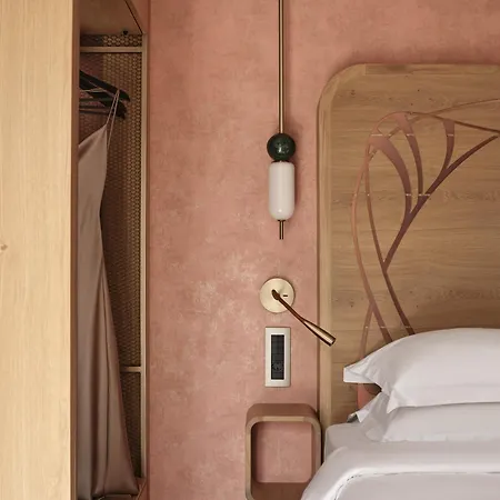 Domus Blanc Boutique Hotel 5*