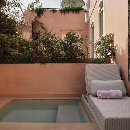 Domus Blanc Boutique 5*