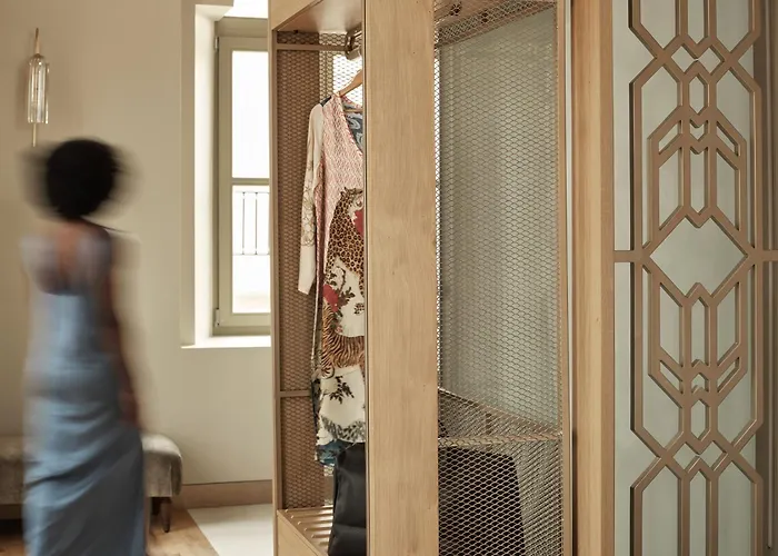 Domus Blanc Boutique