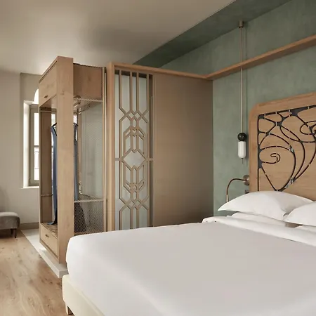 Domus Blanc Boutique