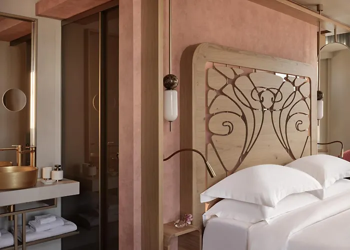 Domus Blanc Boutique Hotel 5*